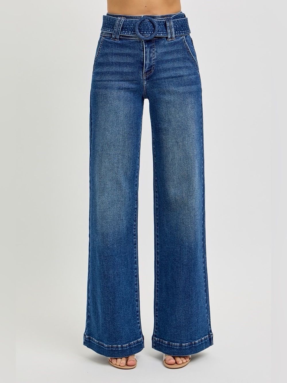 NWT High-Waist Wide Leg Jeans with Belt - Blue